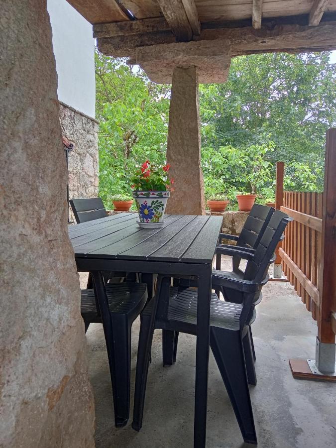 Casa La Cruz A 2Km De Onís מראה חיצוני תמונה